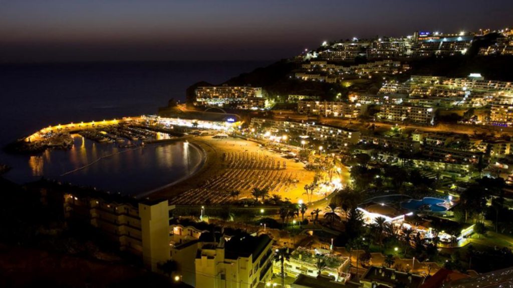 Rickaty Lodge B&B | Bed and Breakfast | Airport Shuttle Service | Las Palmas